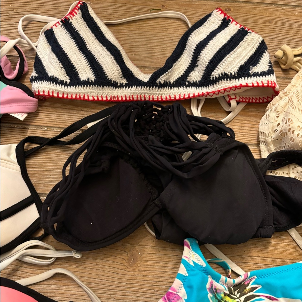LOT of 14 (new) swimsuit bikini tops! - Picture 7 of 7